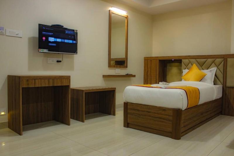 Rr Mount Elite Suites Chennai Ngoại thất bức ảnh