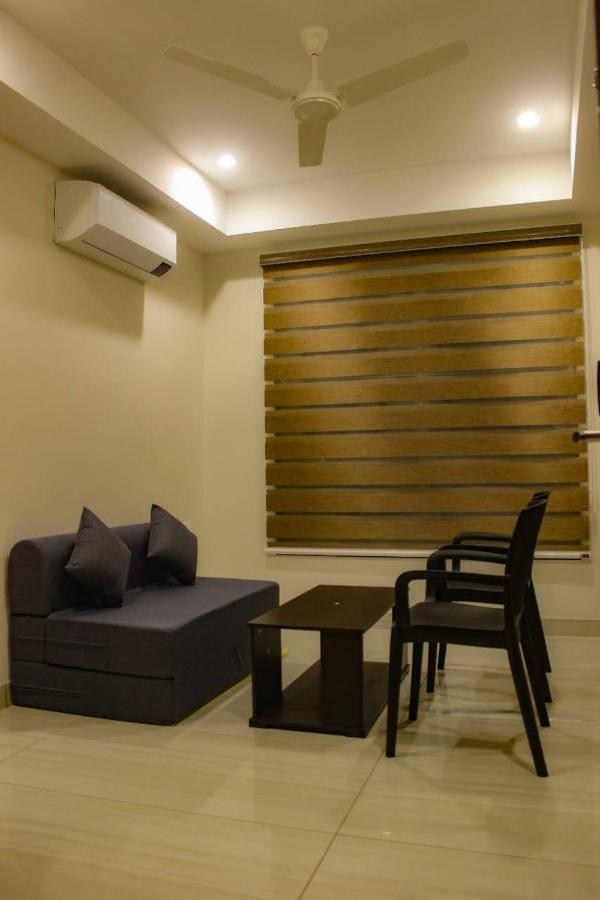 Rr Mount Elite Suites Chennai Ngoại thất bức ảnh